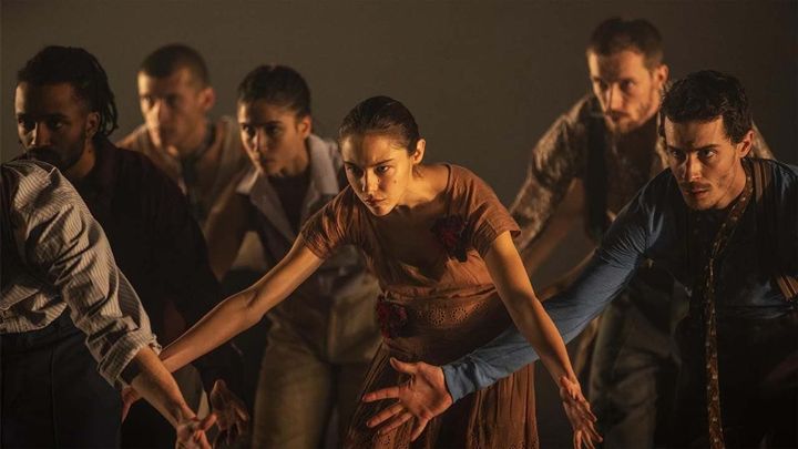 Una scena tratta dal film La vita è una danza