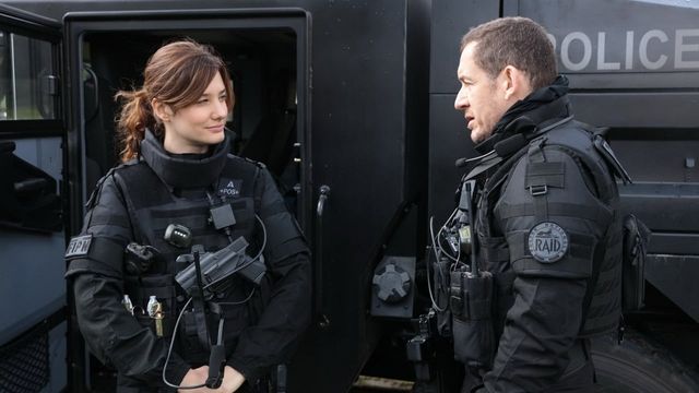 Una scena tratta dal film Raid - Una poliziotta fuori di testa