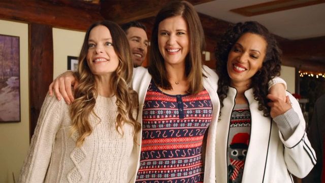 Una scena tratta dal film Natale a Holly Lane