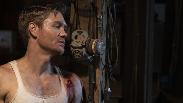 Una scena tratta dal film Survive the Night