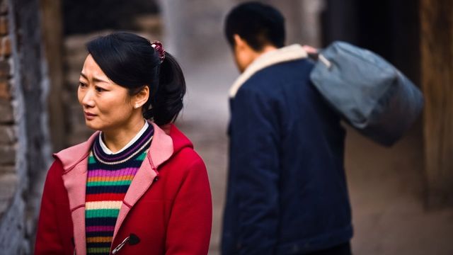 Una scena tratta dal film Al di là delle montagne