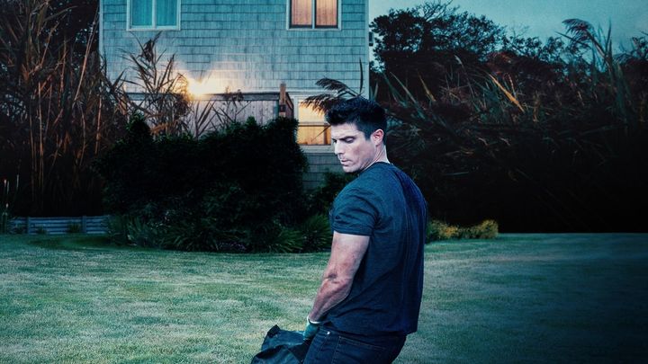 Una scena tratta dal film Il killer della porta accanto