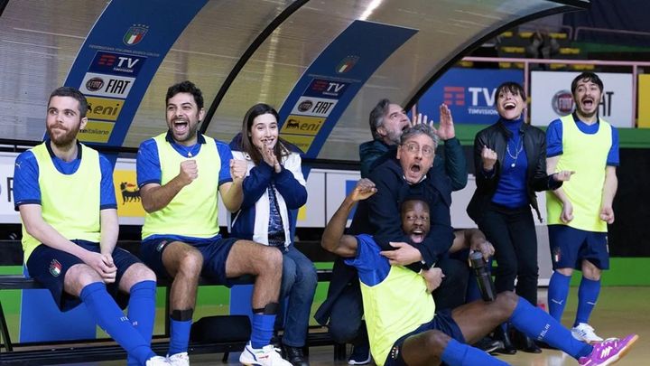 Una scena tratta dal film Crazy for Football - Matti per il calcio