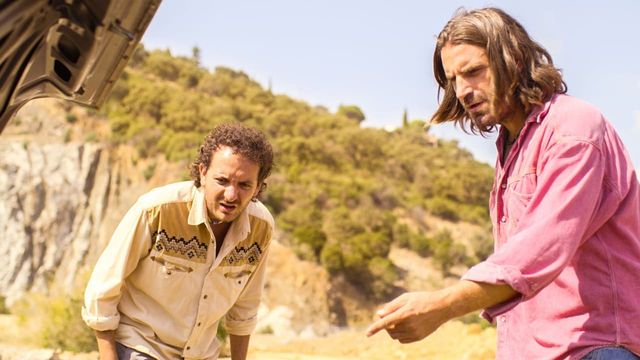 Una scena tratta dal film Mandibules - Due uomini e una mosca