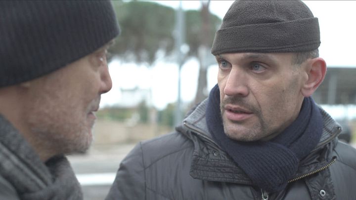 Una scena tratta dal film Cattivi & Cattivi