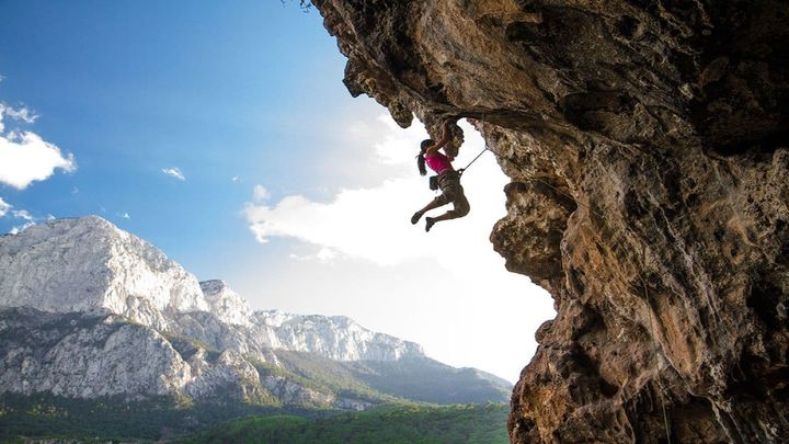 Una scena tratta dal film Climbing Iran