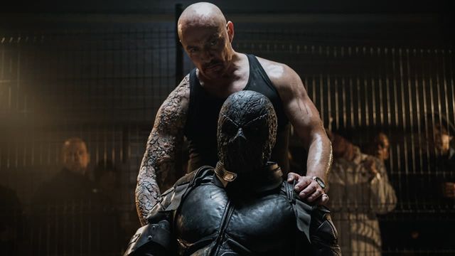Una scena tratta dal film Rendel II - Il cerchio della vendetta
