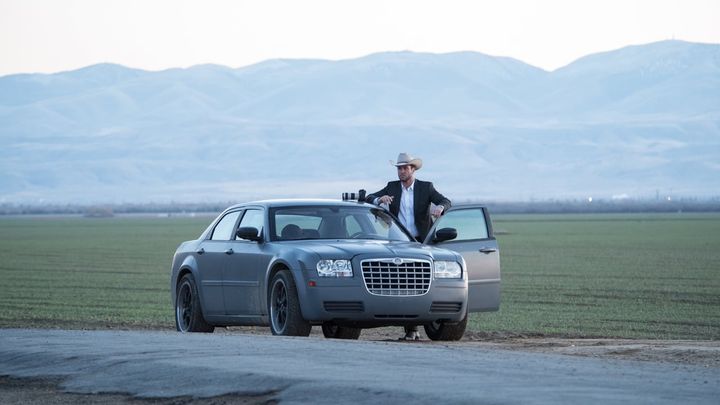 Una scena tratta dal film The Devil Has a Name