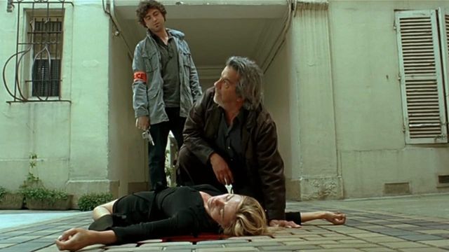 Una scena tratta dal film Alibi e sospetti