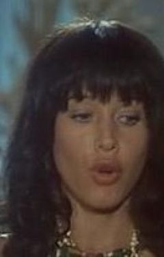 Locandina La schiava io ce l'ho e tu no