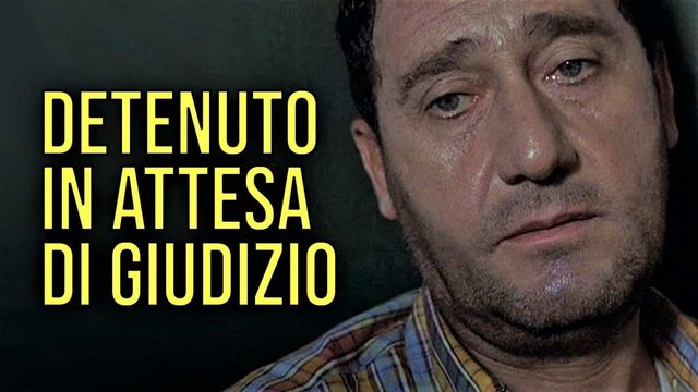Una scena tratta dal film Detenuto in attesa di giudizio
