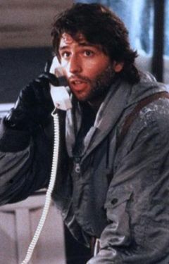 Locandina Qualcuno in ascolto