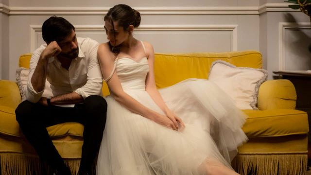 Una scena tratta dal film Finché notte non ci separi