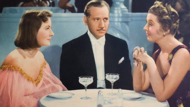 Una scena tratta dal film Ninotchka