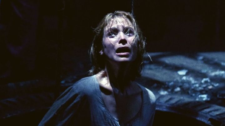 Una scena tratta dal film La setta