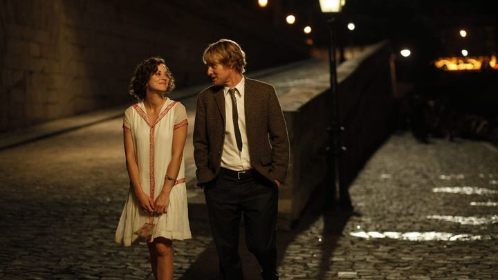 Una scena tratta dal film Midnight in Paris