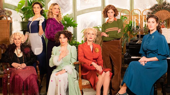 Una scena tratta dal film 7 donne e un mistero