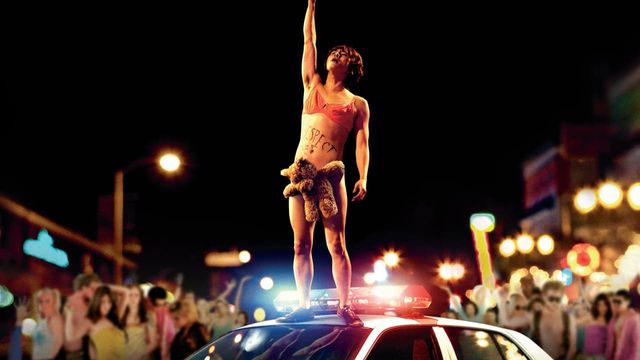 Una scena tratta dal film Un compleanno da leoni