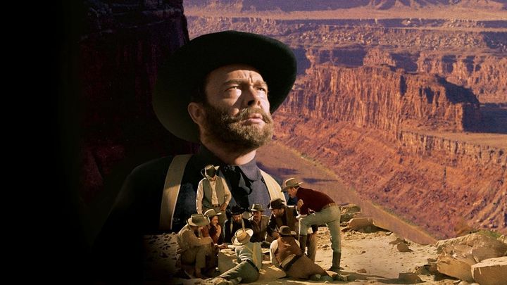 Una scena tratta dal film Dieci uomini coraggiosi