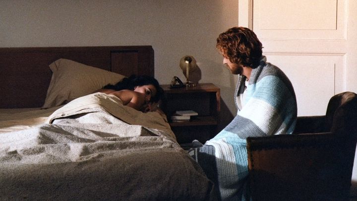 Una scena tratta dal film Bianca