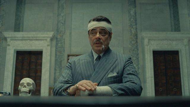 Una scena tratta dal film La trama fenicia