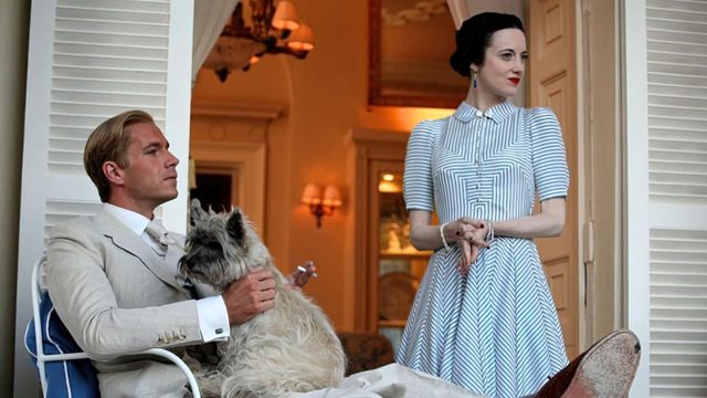 Una scena tratta dal film W.E. - Edward e Wallis