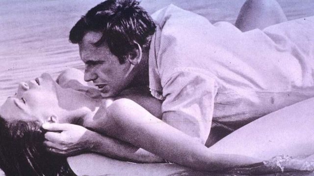 Una scena tratta dal film Metti una sera a cena