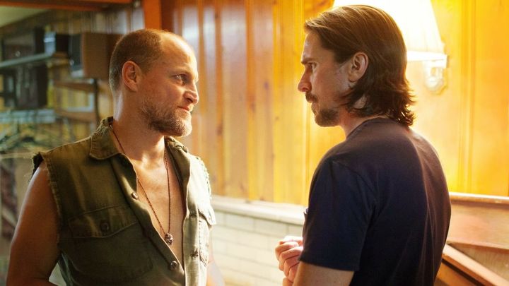 Una scena tratta dal film Il fuoco della vendetta - Out of the Furnace