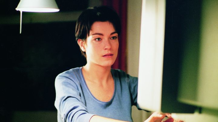 Una scena tratta dal film Viol@