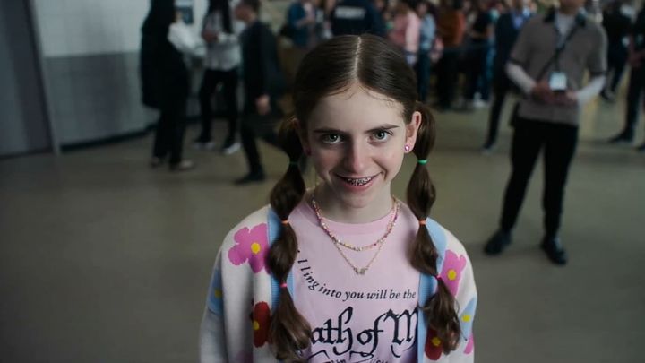Una scena tratta dal film Smile 2