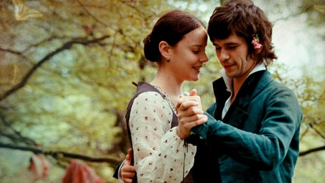 Una scena tratta dal film Bright Star