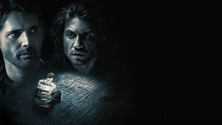 Una scena tratta dal film Liberaci dal male
