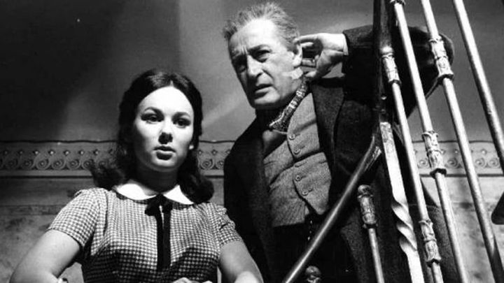 Una scena tratta dal film Arrangiatevi