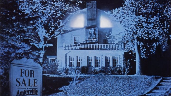 Una scena tratta dal film Amityville Possession