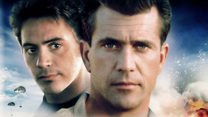 Una scena tratta dal film Air America