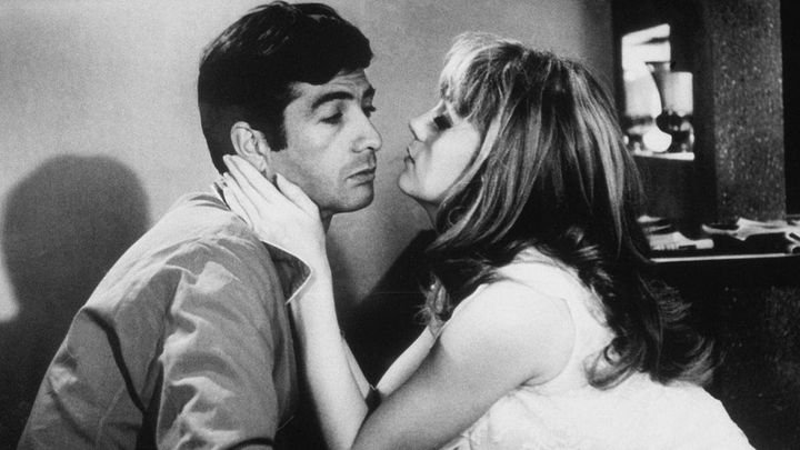 Una scena tratta dal film Caccia al maschio