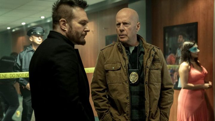 Una scena tratta dal film Detective Knight - La notte del giudizio