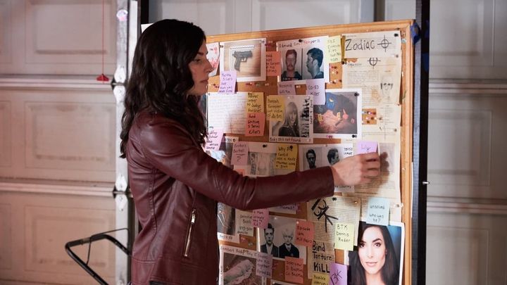 Una scena tratta dal film Il killer del nastro blu