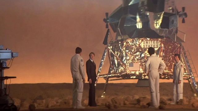 Una scena tratta dal film Capricorn One