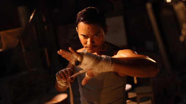 Una scena tratta dal film Striking Rescue