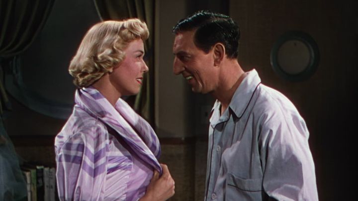 Una scena tratta dal film Aprile a Parigi