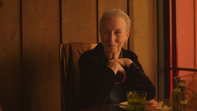 Una scena tratta dal film Familiar Touch
