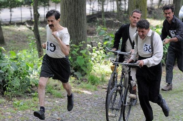 Una scena tratta dal film Il sogno del maratoneta