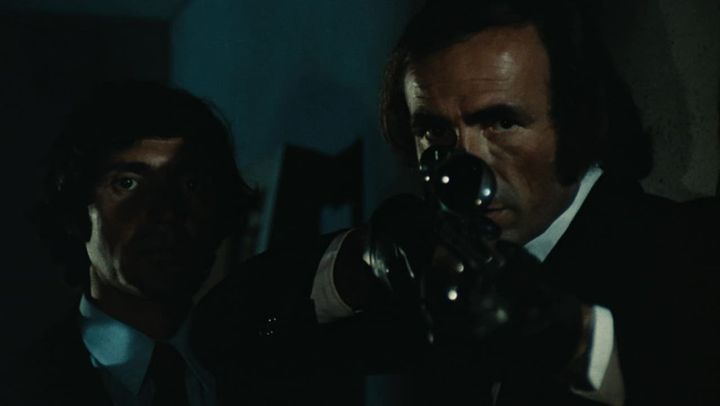 Una scena tratta dal film C'era una volta un commissario...