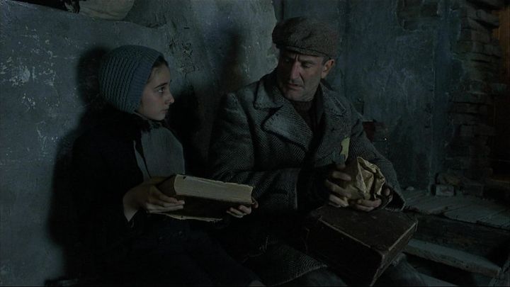 Una scena tratta dal film Jakob il bugiardo