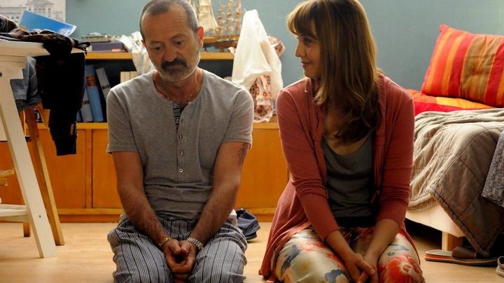 Una scena tratta dal film Un boss in salotto