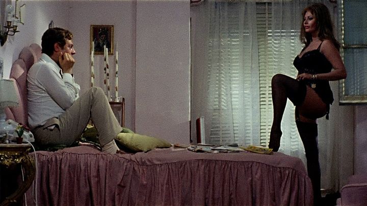 Una scena tratta dal film Ieri, oggi, domani