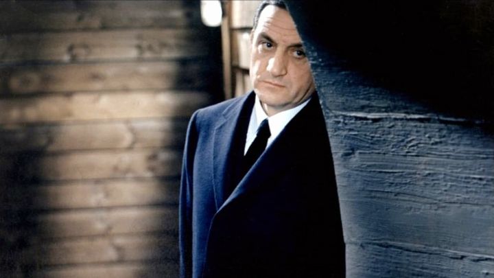 Una scena tratta dal film Sciarada per quattro spie