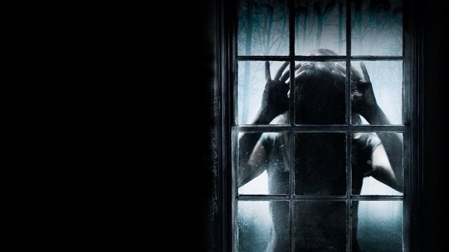 Una scena tratta dal film The Uninvited