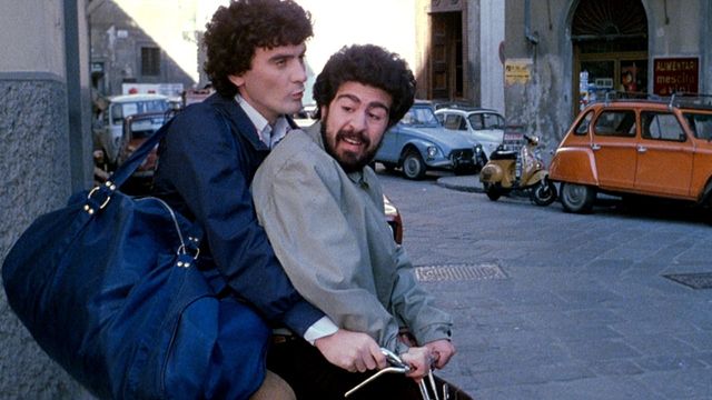 Una scena tratta dal film Ricomincio da tre